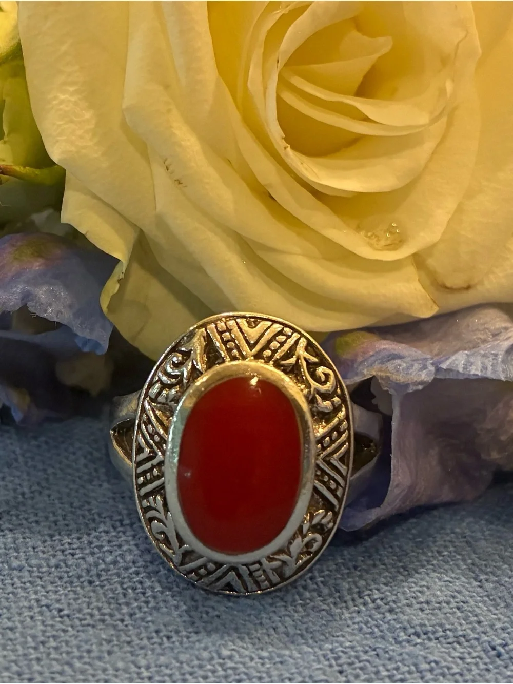 Eye catching Rich Red Carnelian Gemstone Ring Size 8